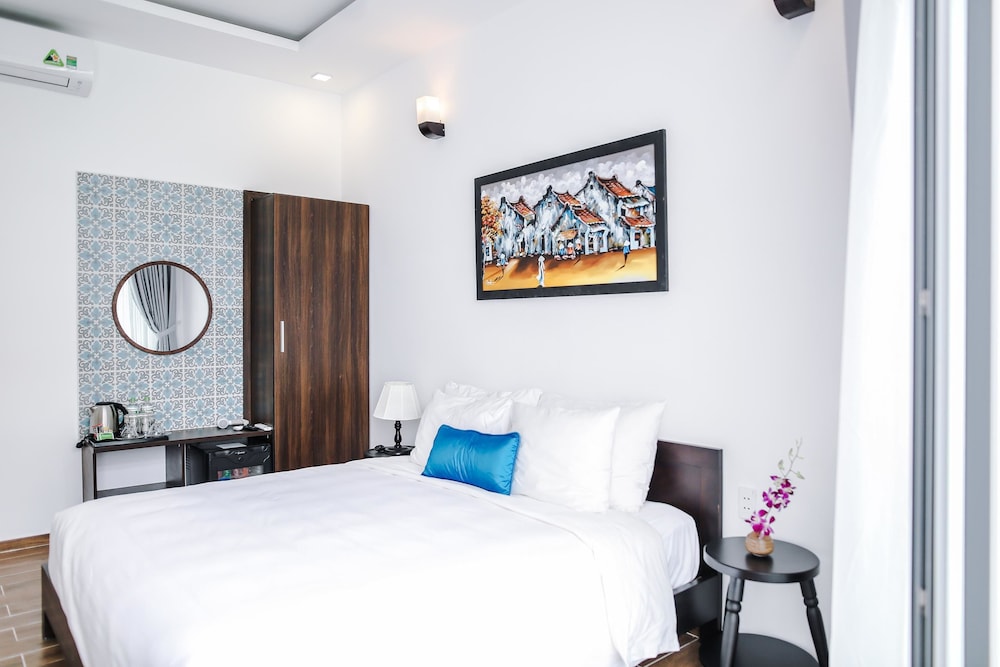 Volar Homestay 7/50