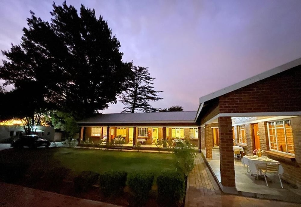 Village Lodge Harrismith 4/50