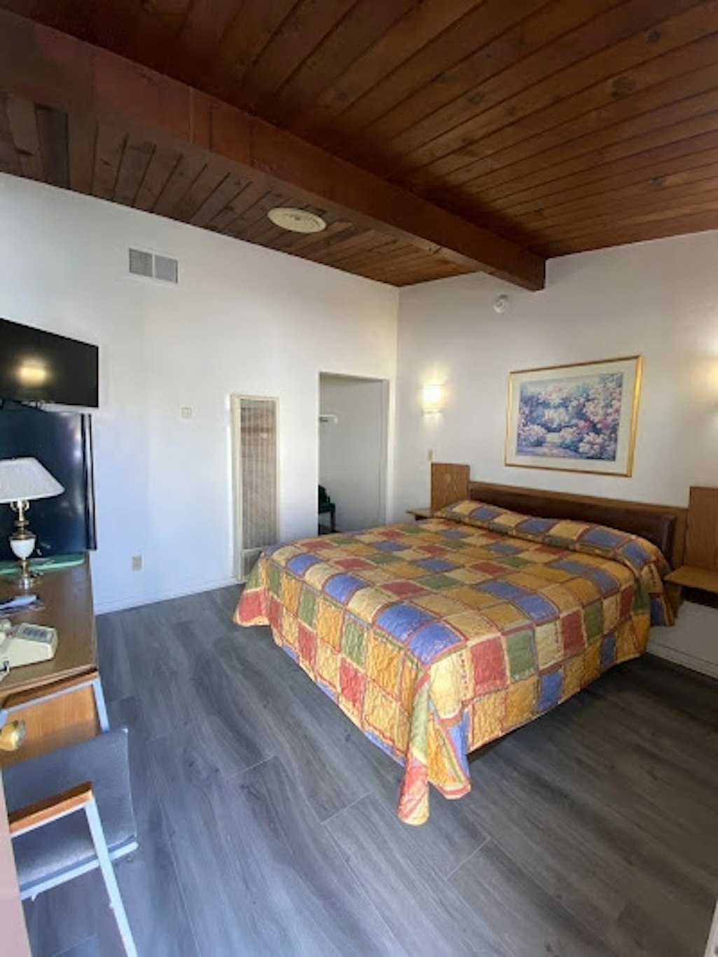 Santa Fe Motel Tehachapi by Hotel O 16/31