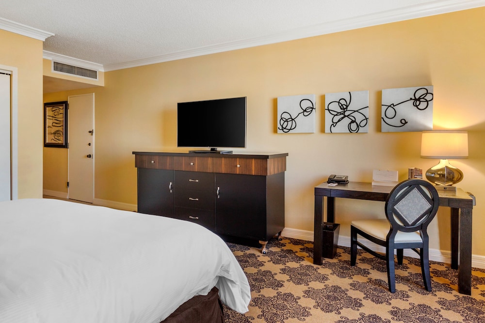 Omni Houston Hotel 35/86