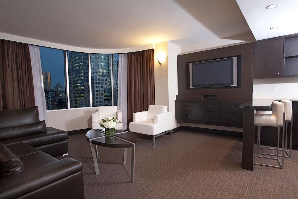 Hyatt Regency Toronto Hotel 35/63