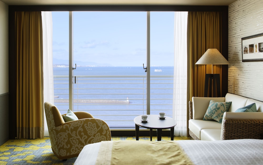 Biwako Hotel 11/50