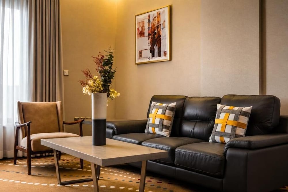فندق ريدويفز(Redwaves Hotel) 34/47