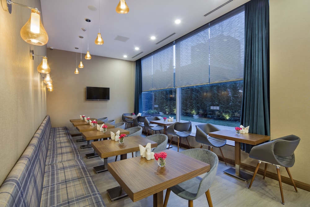 Hampton By Hilton Istanbul Atakoy 31/31
