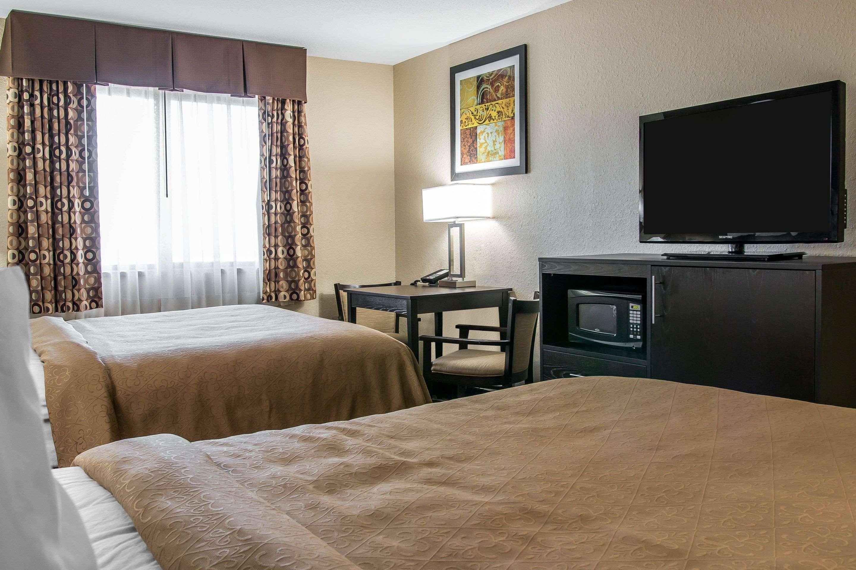 غرفة رباعية بسريرين كوين، Quality Inn Grand Rapids South Byron Center 9/10