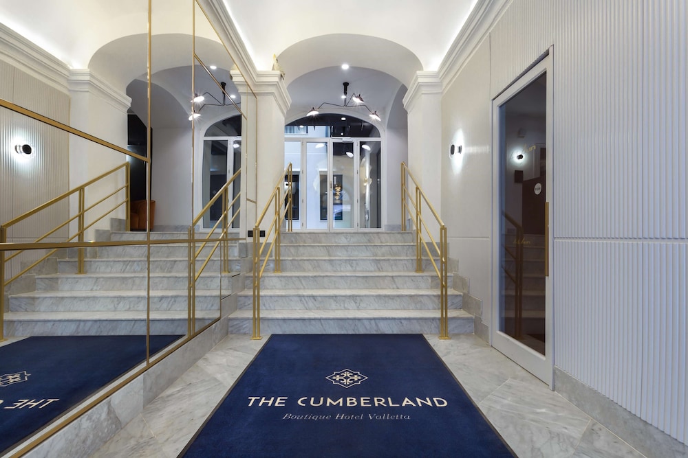 The Cumberland Hotel 33/63