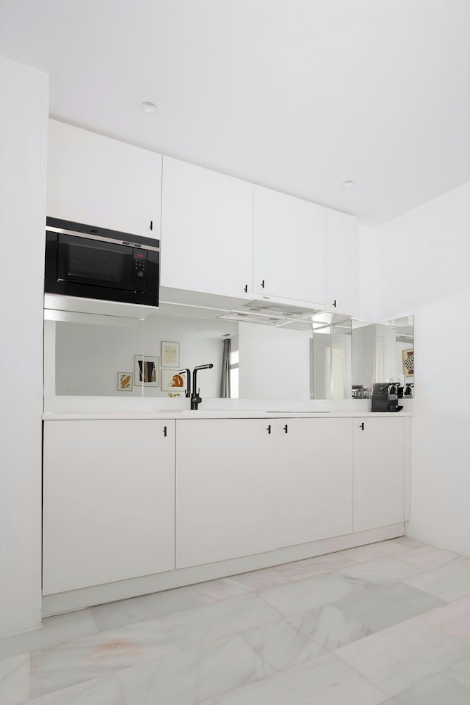 sonder by marriott bonvoy santa ana apartments las letras