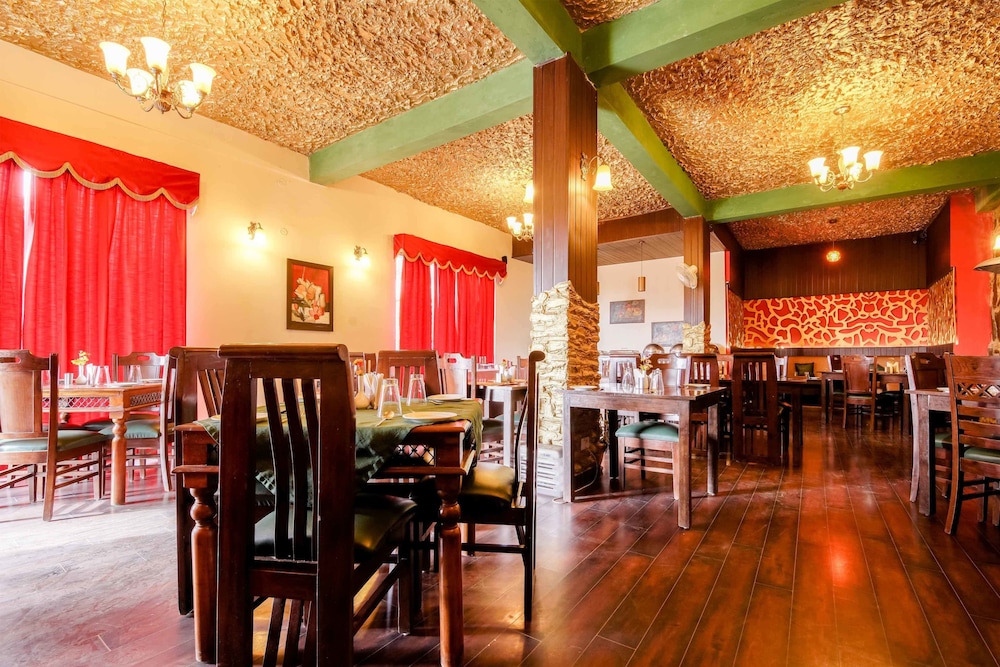 WoodSmoke resort &amp; Spa 34/50