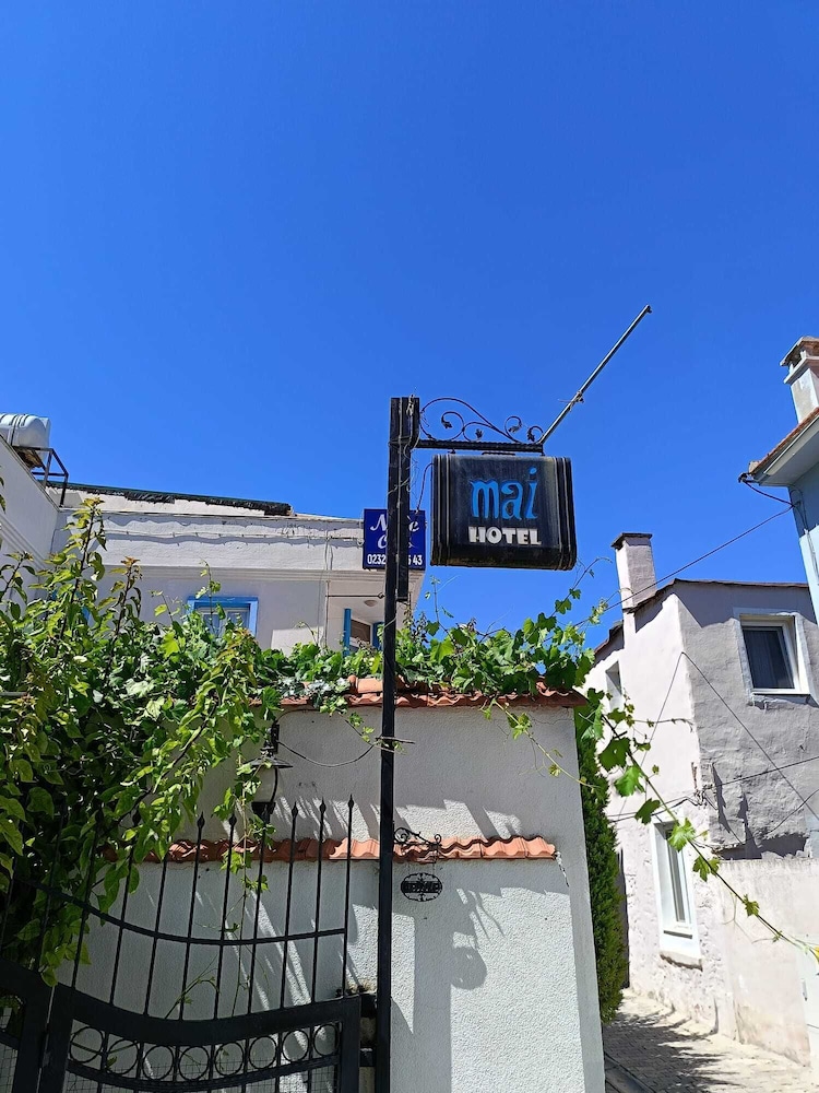 Mai Hotel 42/50