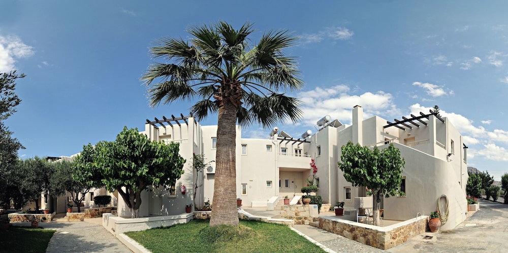 Ourania Apartments 56/63