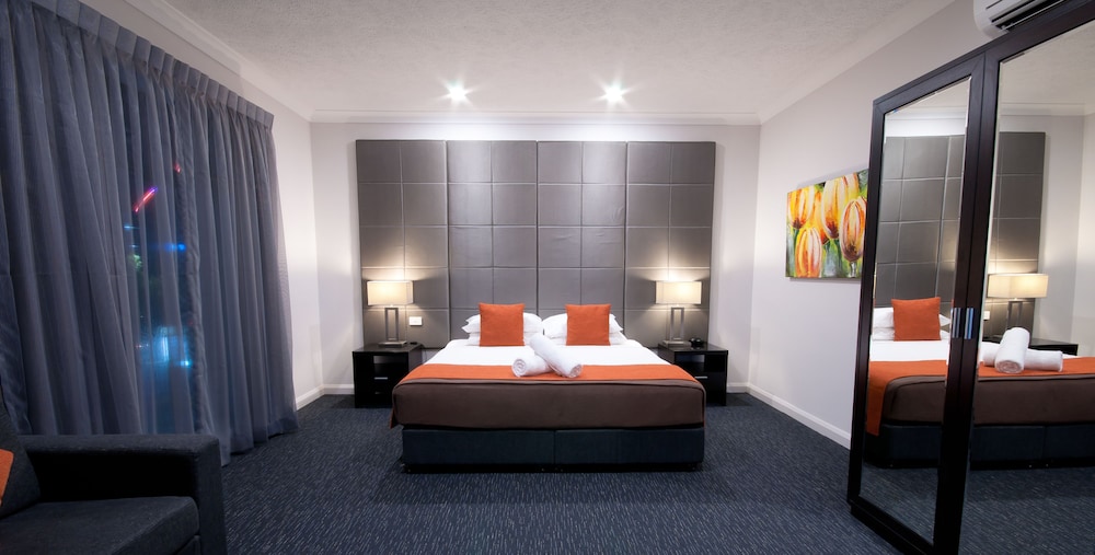 The Abbott Boutique Hotel 11/57