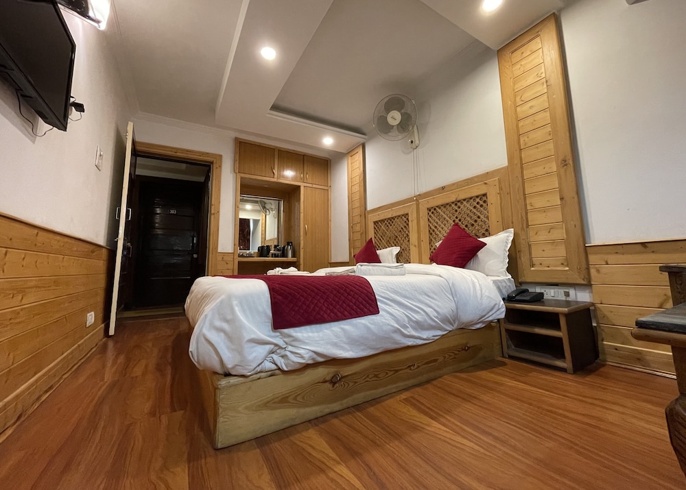 Hotel SADAF 9/45
