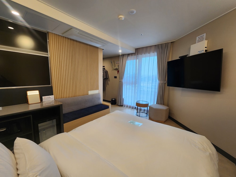 Hound Hotel Busan Station 39/50