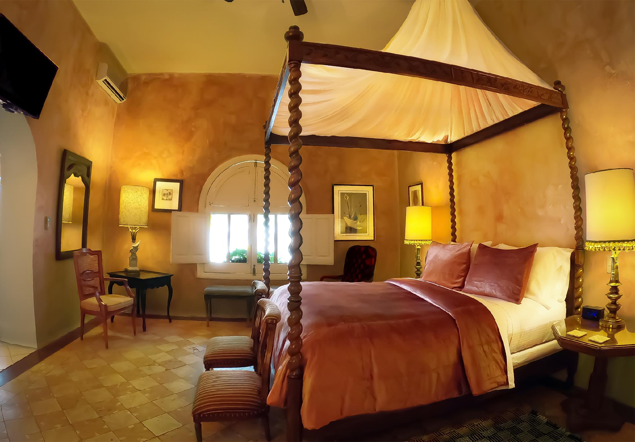 La Perla Hotel Boutique B & B 9/27