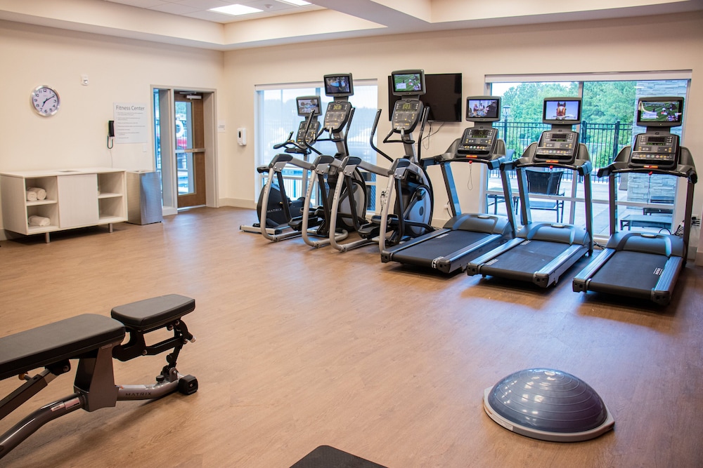 Holiday Inn Express Suites Tuscaloosa East Cottondale 27/49
