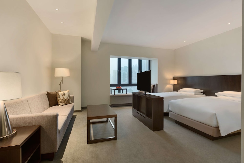 Hyatt Place Shenzhen Dongmen 19/79