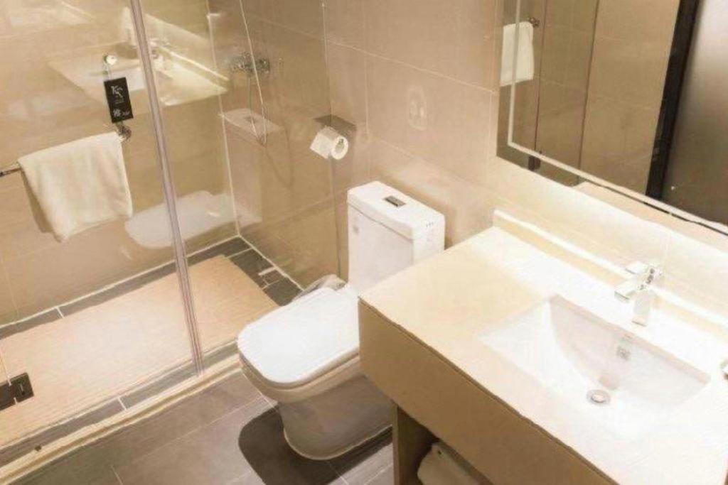 City Comfort Inn Huizhou Huabianling Square 36/39
