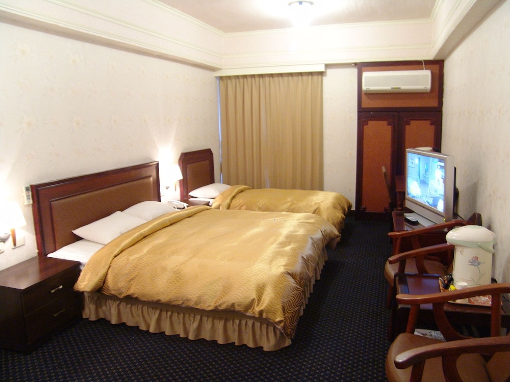 Sin Fu Business Hotel 6/37
