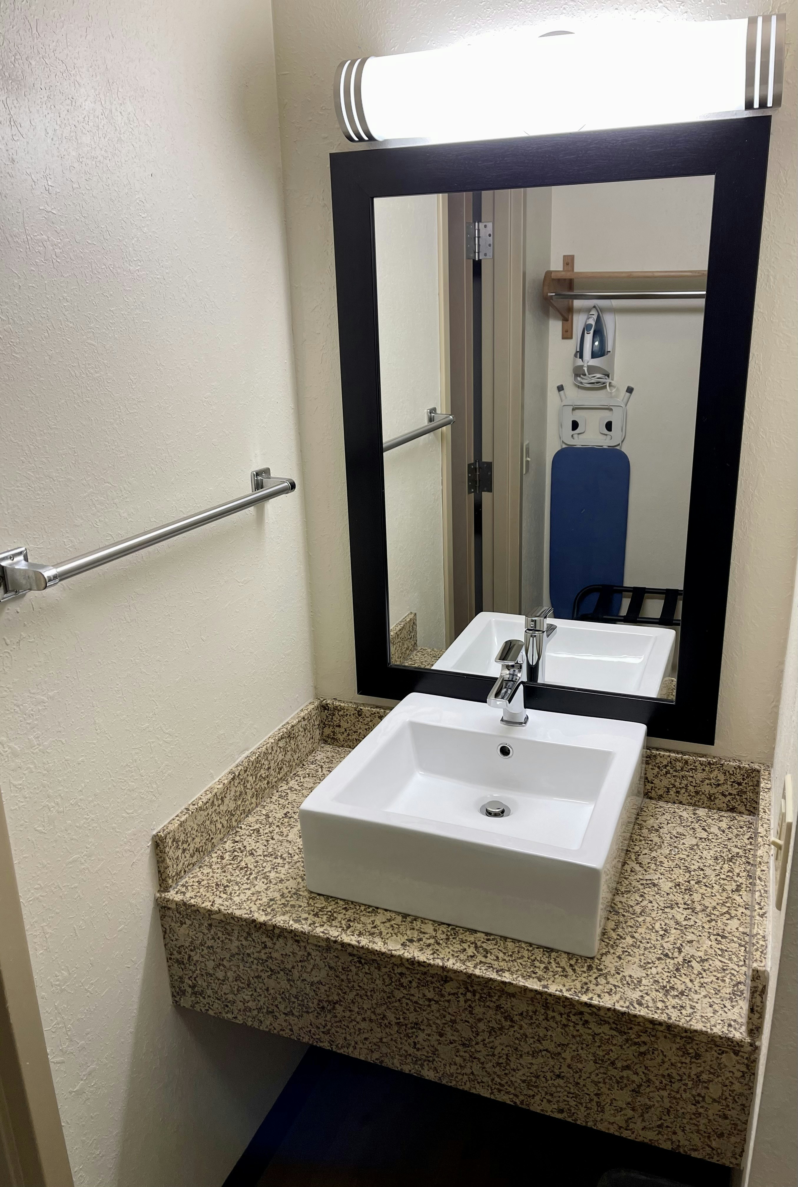 غرفة بسريرين مزدوجين، Red Roof Inn Sandusky - Milan 4/5