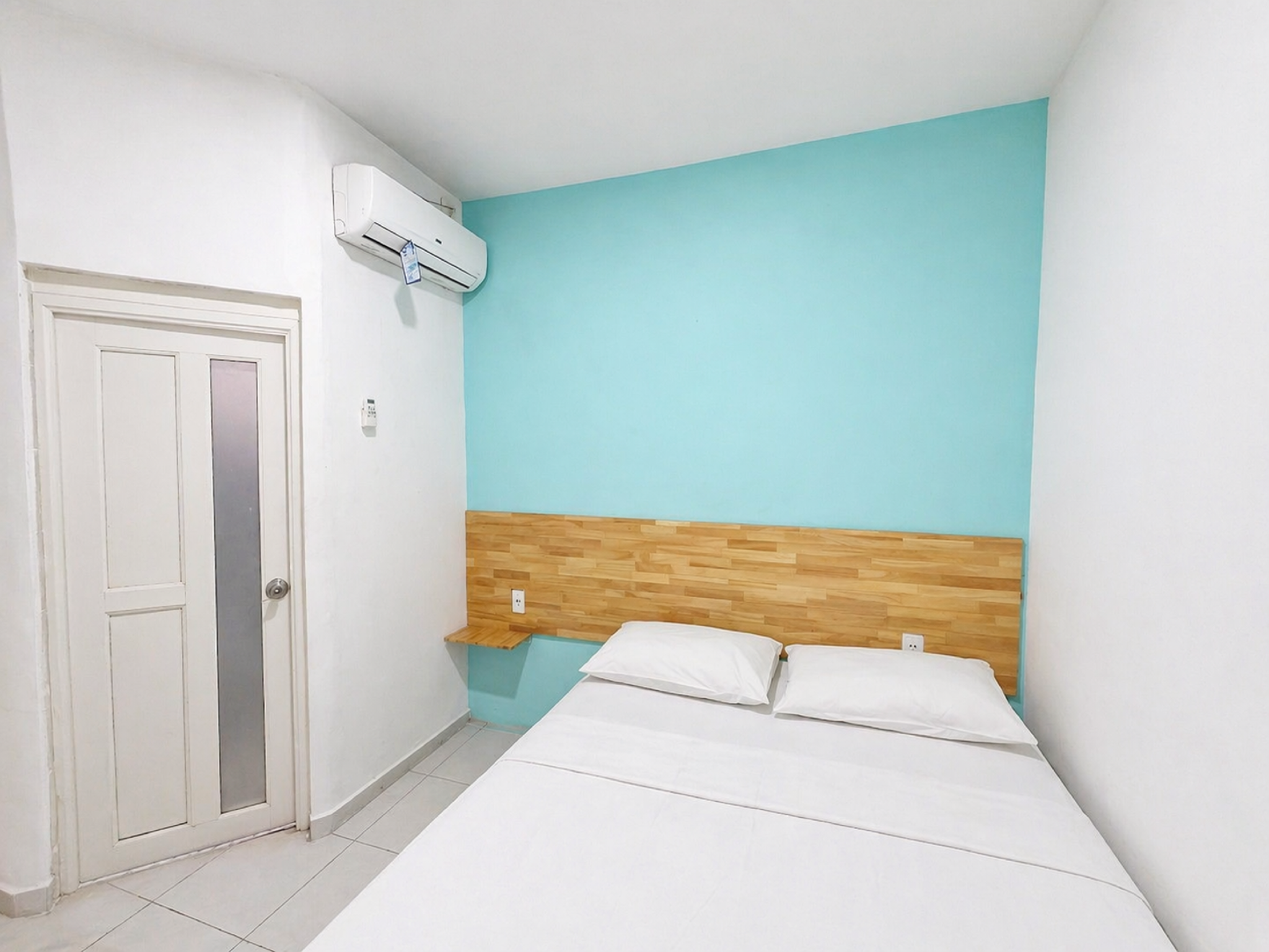 Hotel O near Bunda Thamrin Hospital formerly Airis Hotel photo5