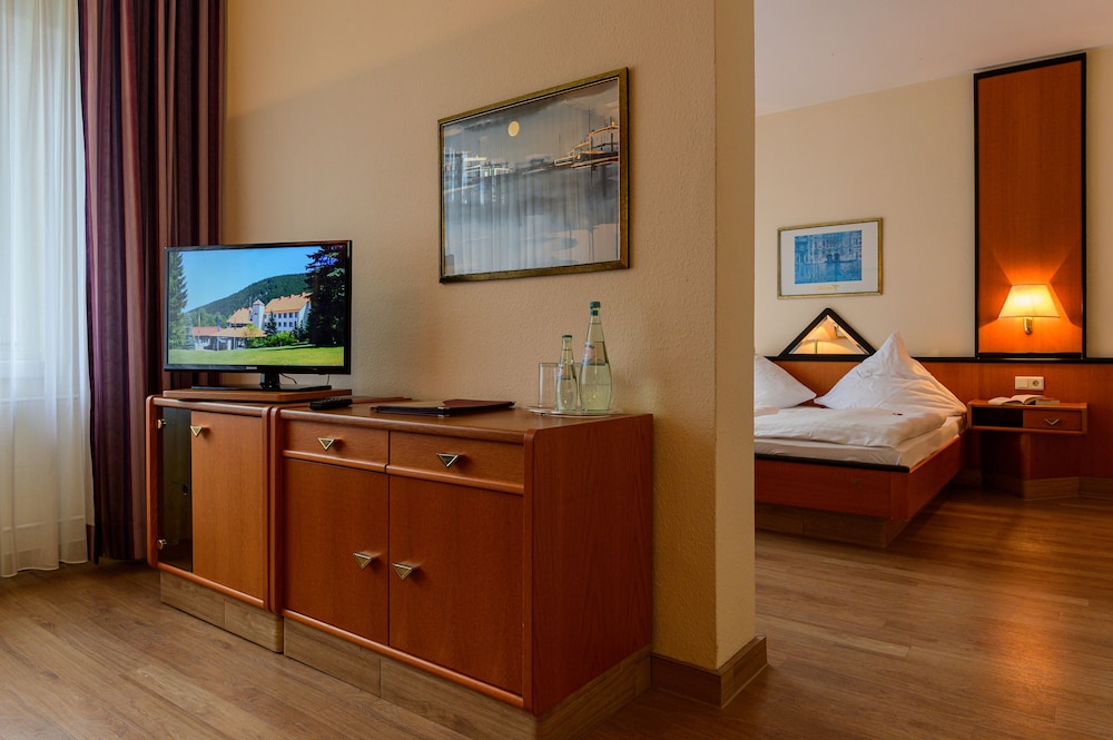 Waldhotel Berghof 6/46
