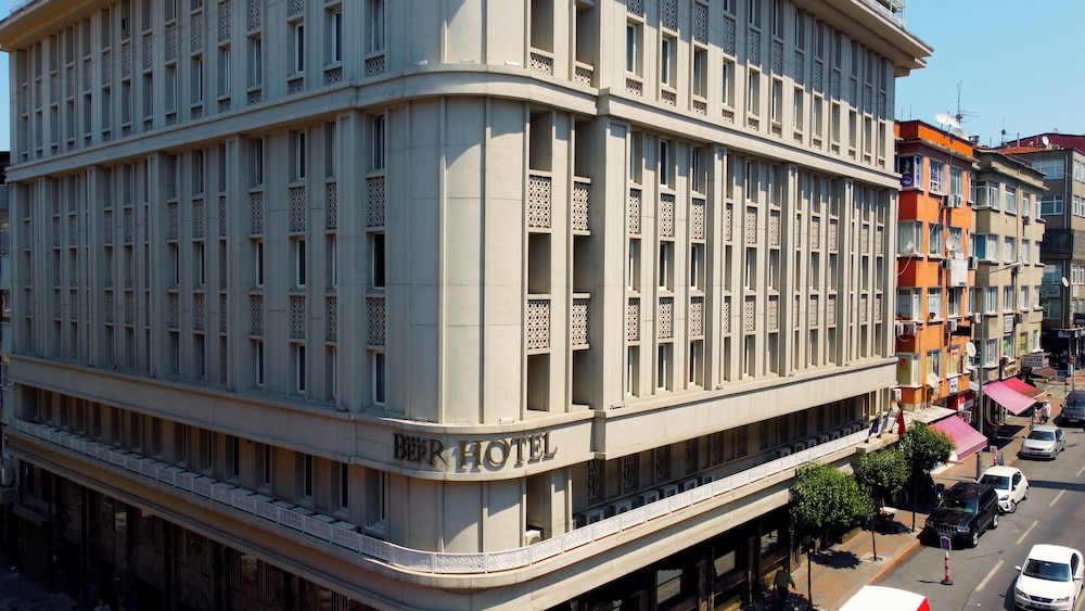 Berr Hotel 5/50