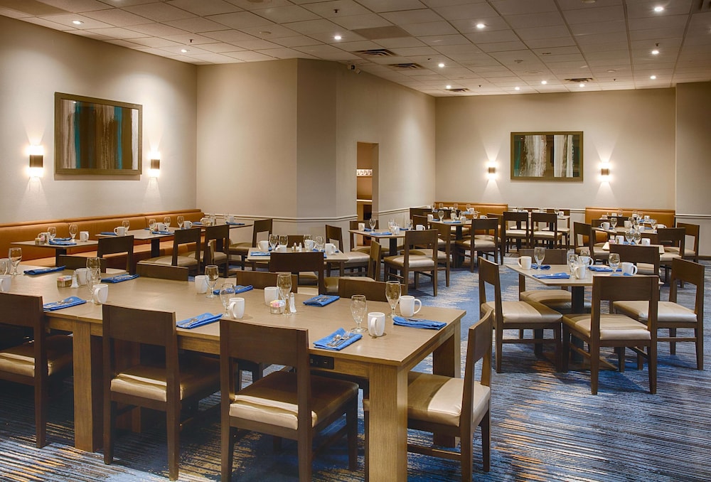 DoubleTree by Hilton Denver - Westminster 45/53