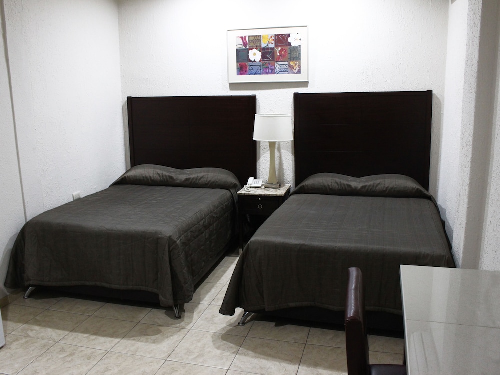 Hotel America Palacio 20/74