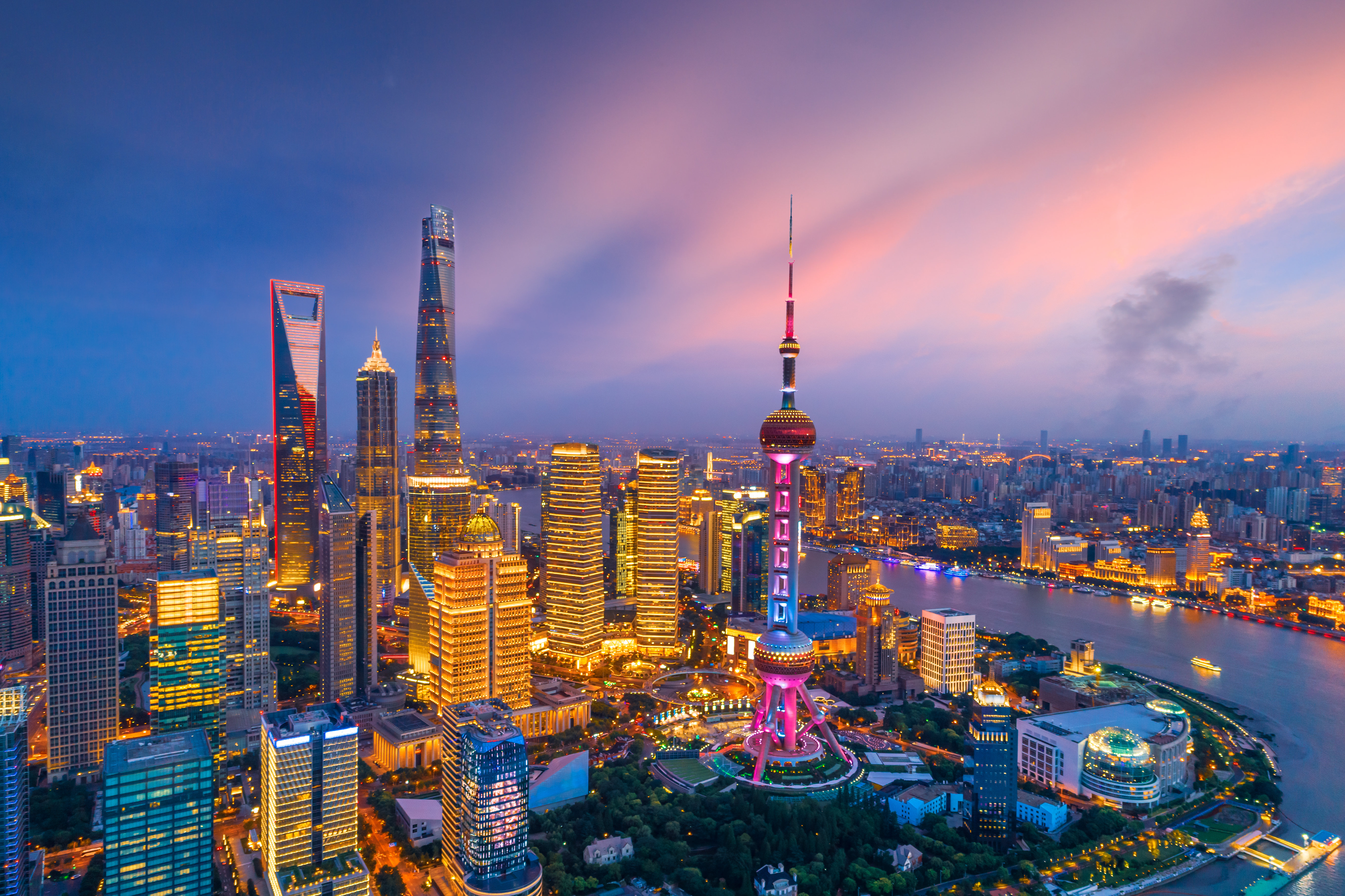 Intercontinental Shanghai Pudong 75/78