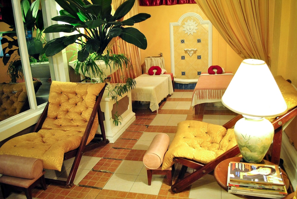 Hotel Elizabeth Cebu 34/50