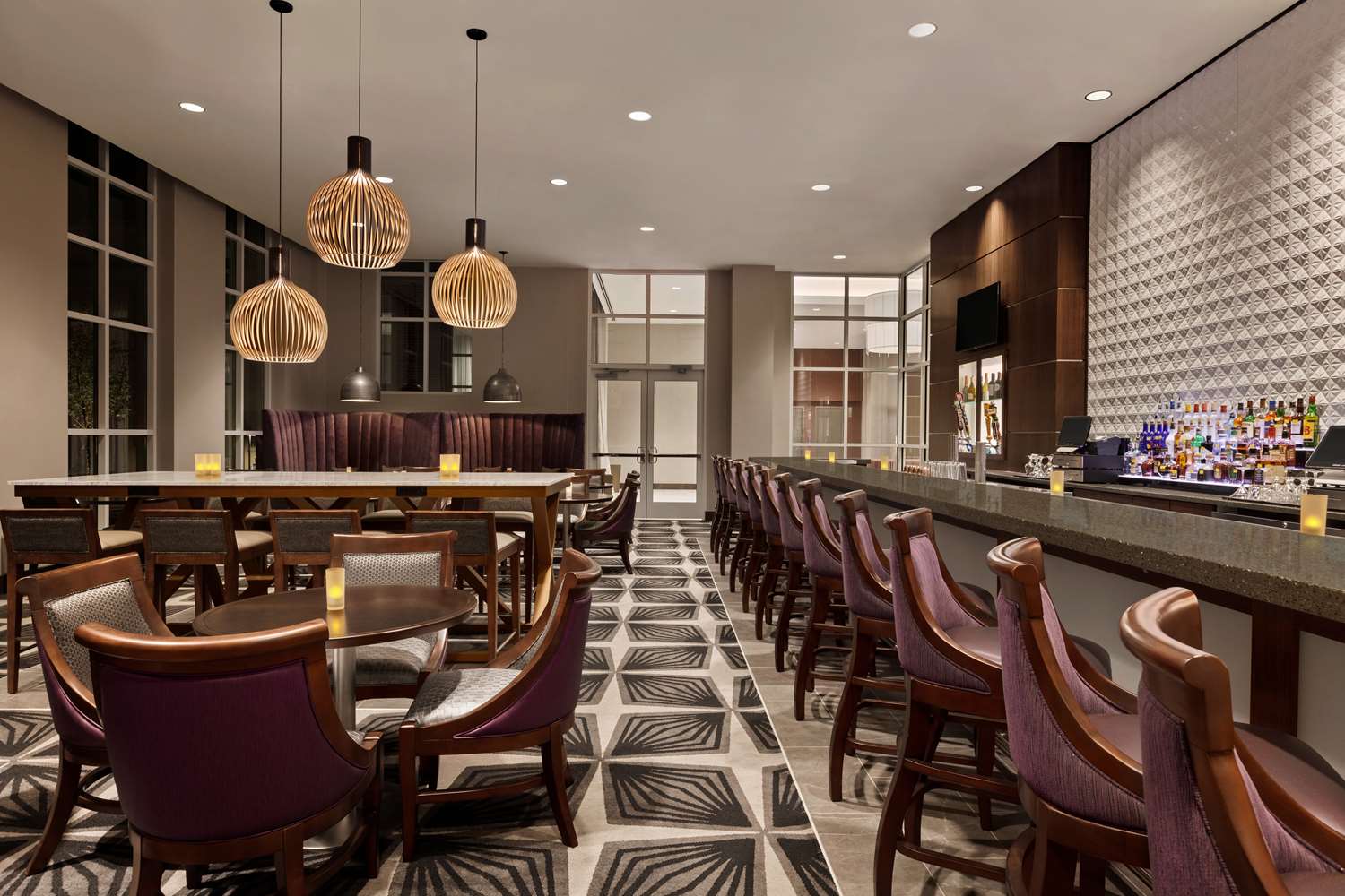 HILTON GARDEN INN CHARLOTTE SOUTHPARK 30/51