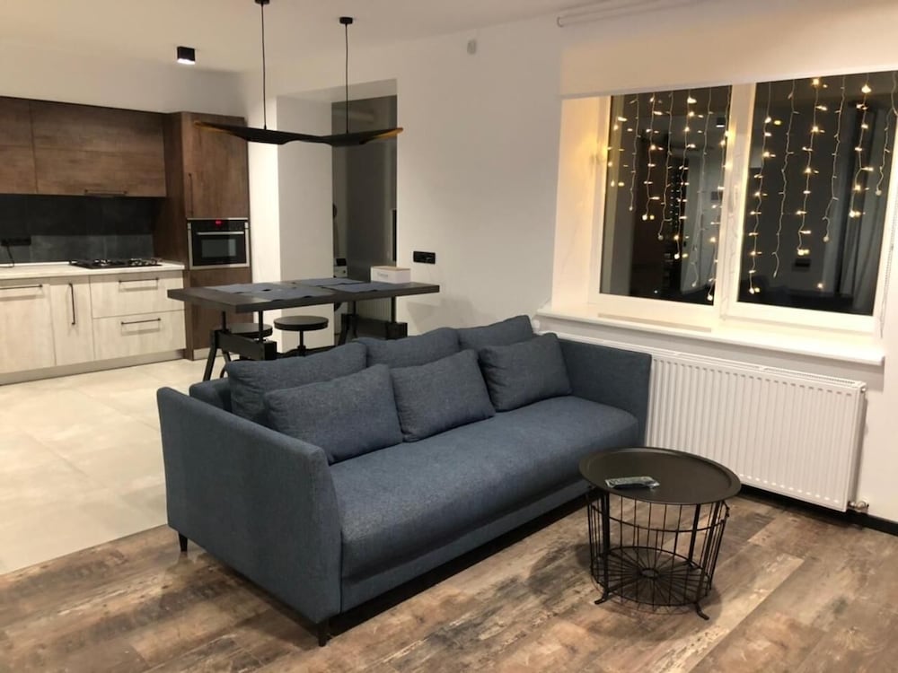 Park Regis Concierge Apartments 32/41