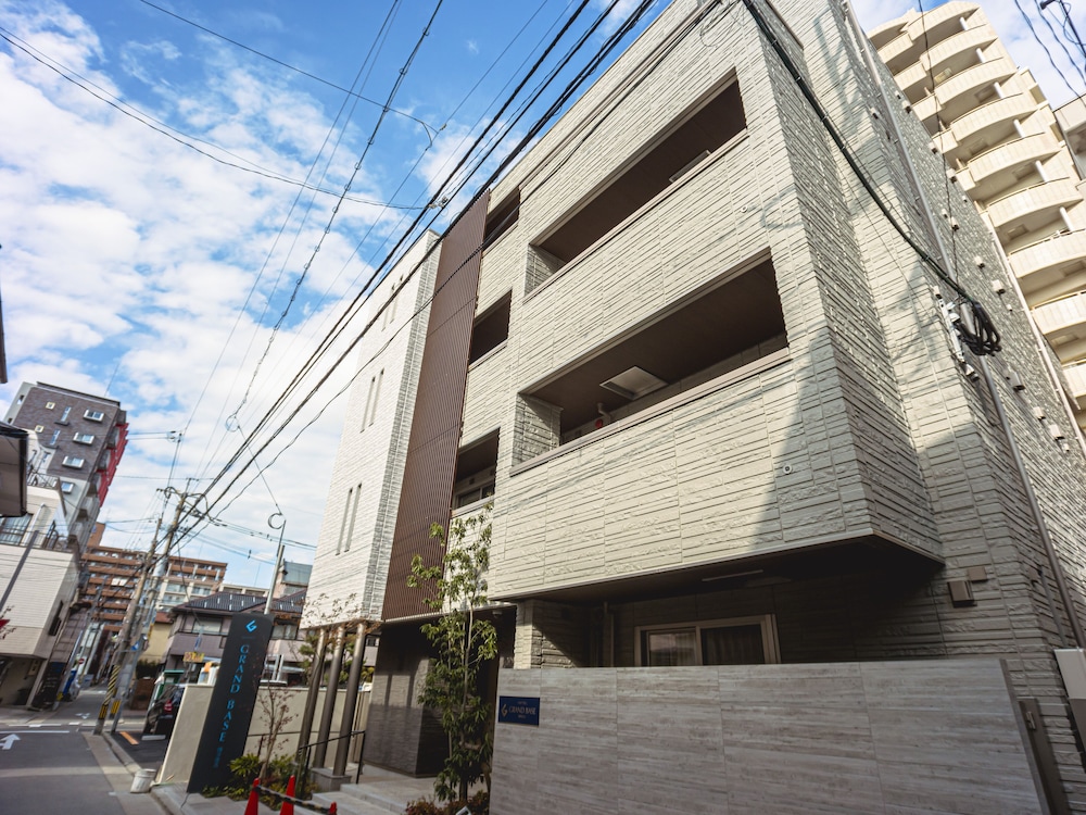 Grand Base Hakata Sumiyoshi 2/50