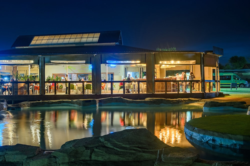 The Kingdom Resort 1/48