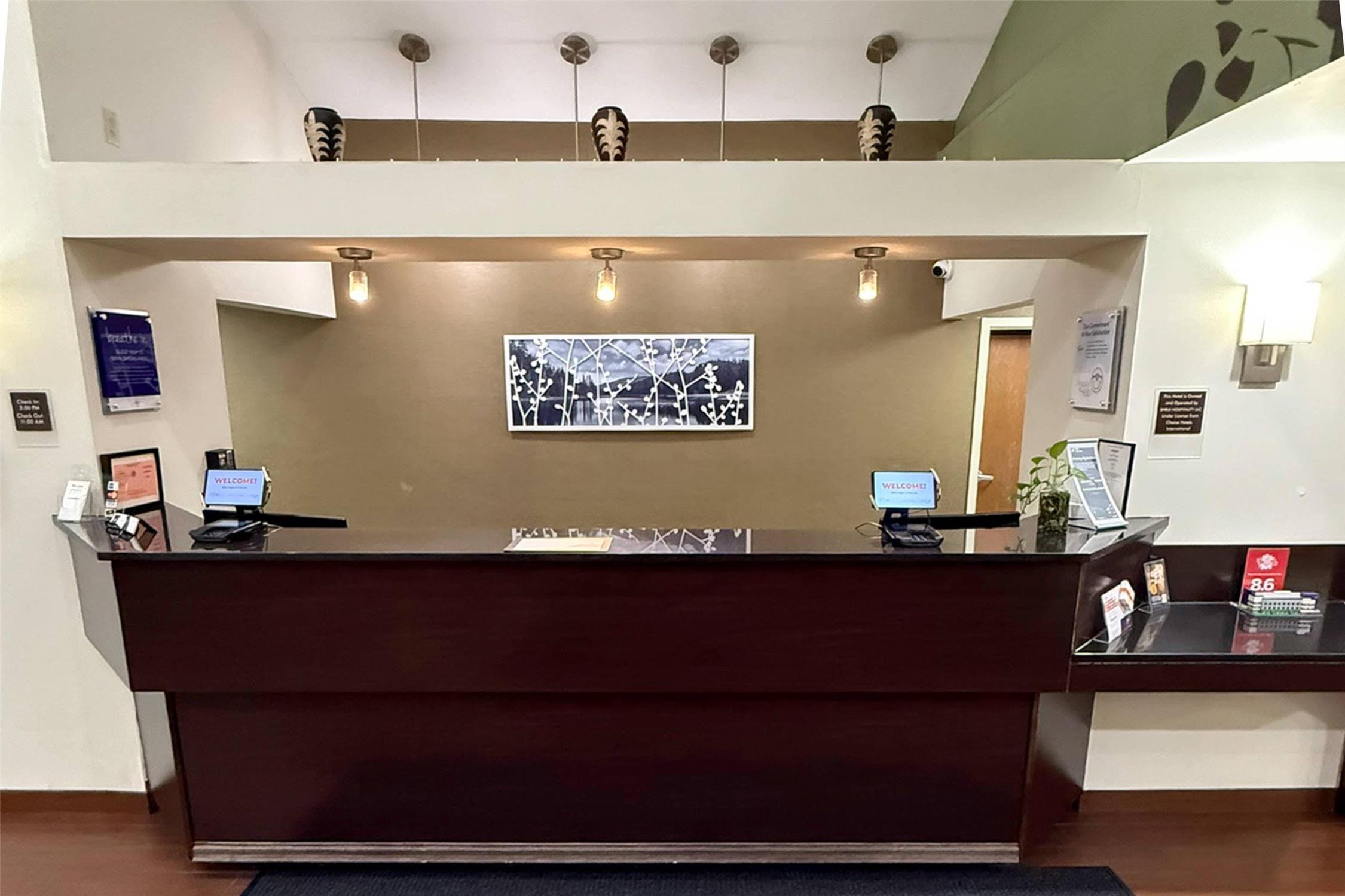 Sleep Inn & Suites Queensbury - Lake George 6/19