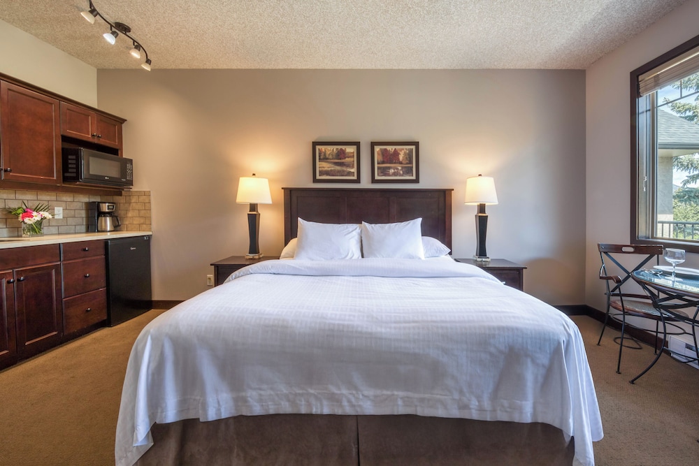 Bighorn Meadows Resort 13/68