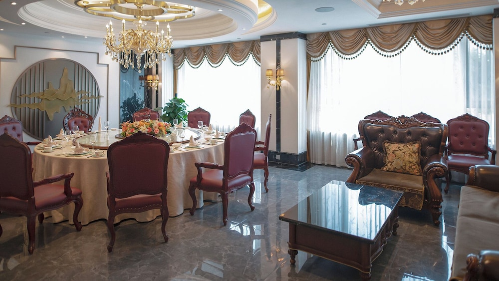 HOLIDAY INN Changchun Jingyue 26/48