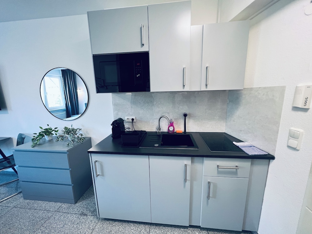 Lipp Apartments 12/16