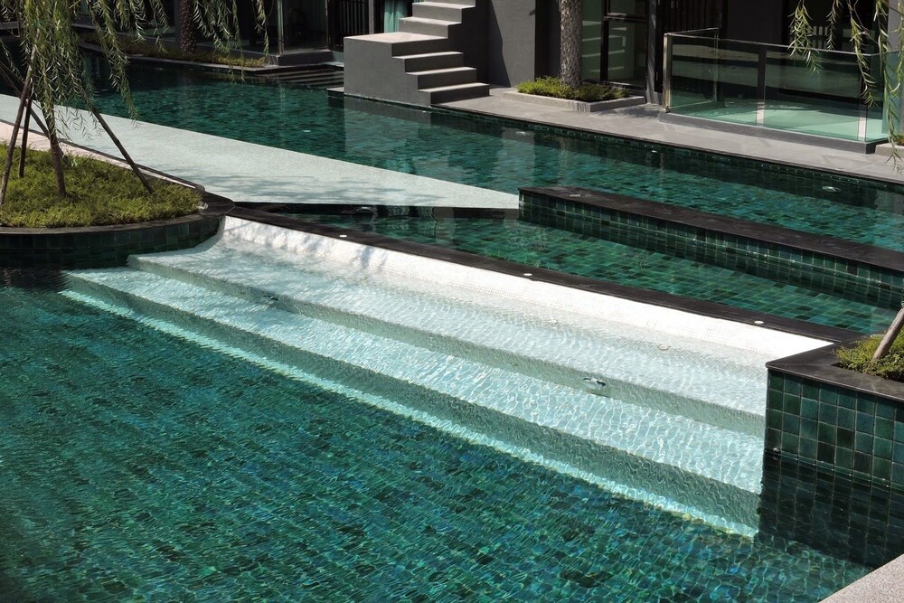 Acqua Condominium 19/50