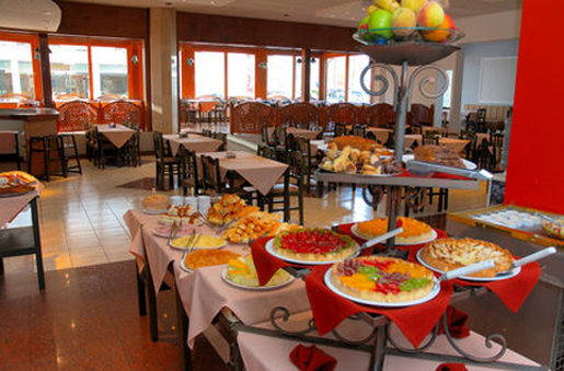 GOLDEN BEACH RESORT AND SPA 8/9