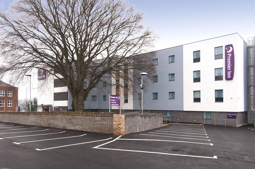 Premier Inn Maidstone Town Centre 42/52