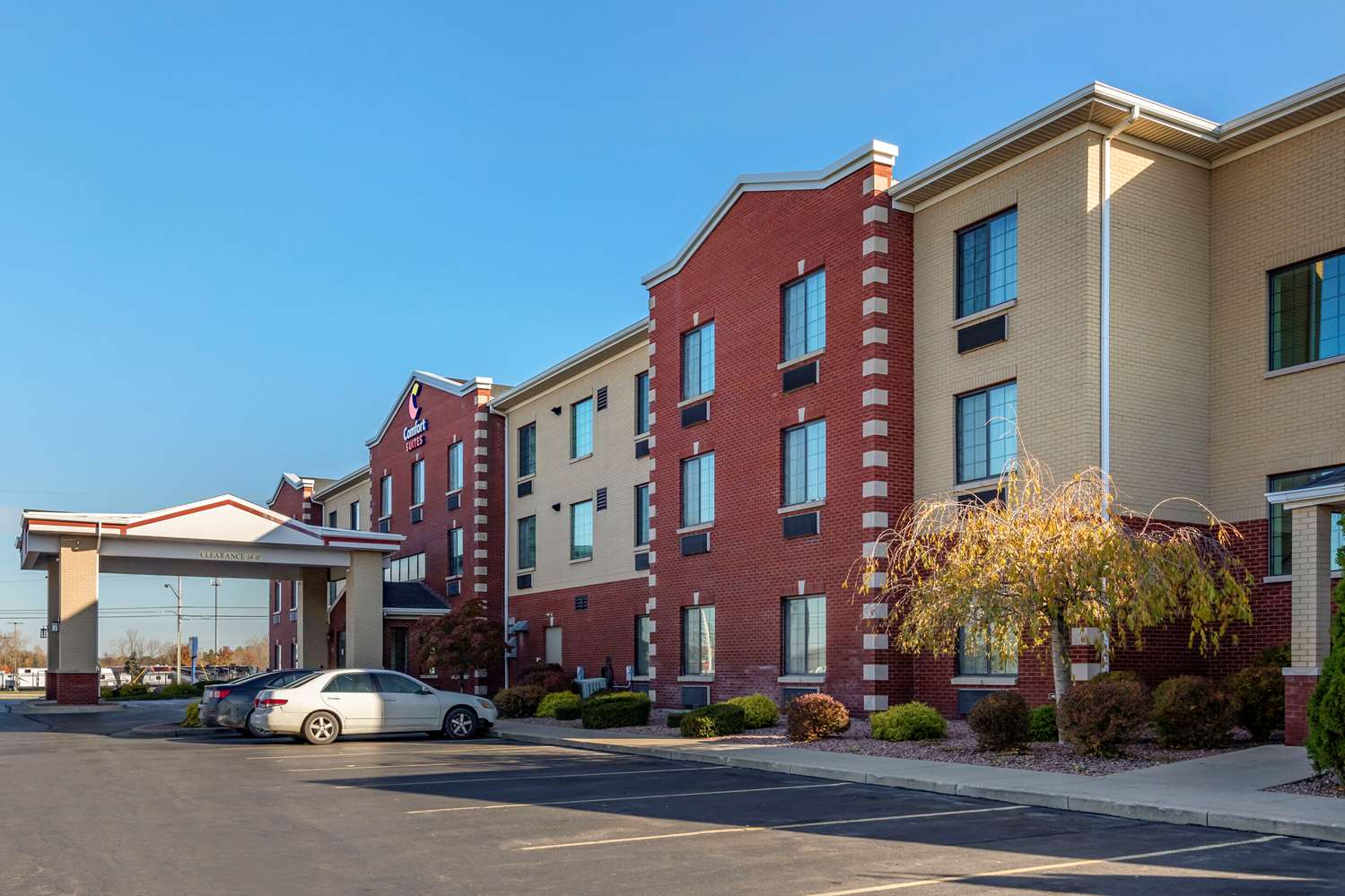 Comfort Suites Grand Rapids South 28/30