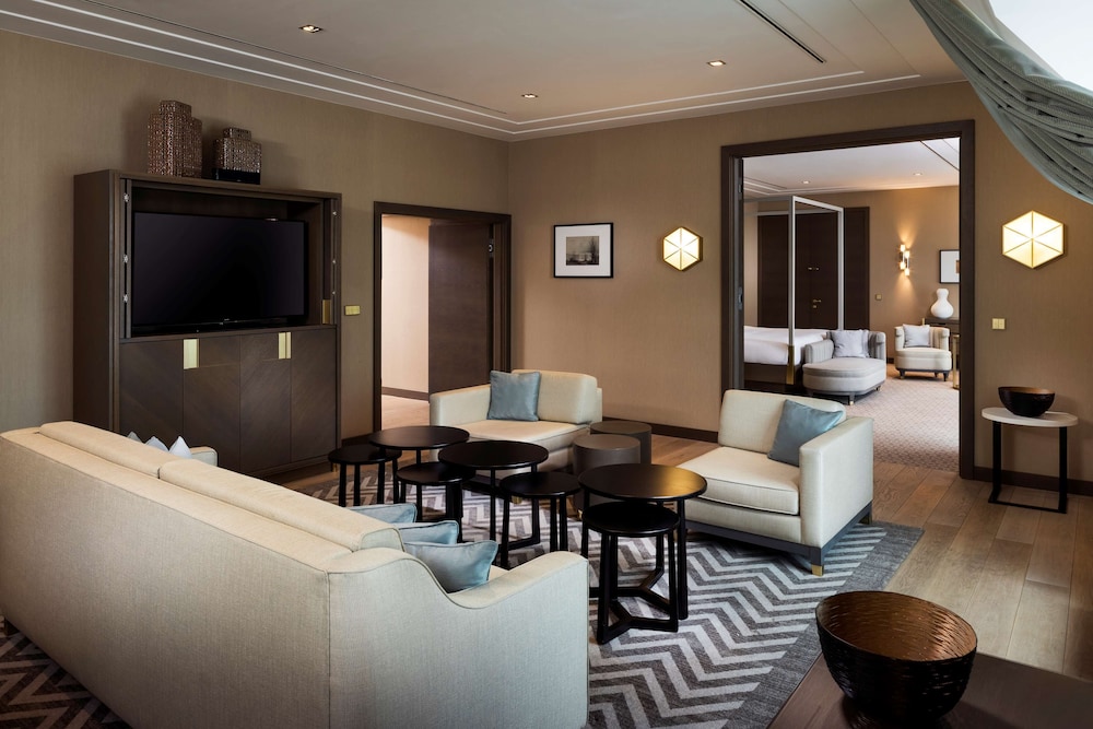 Hilton Vienna Plaza 50/83