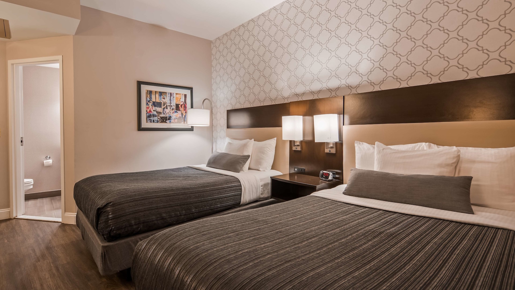 Standard, 2 Double Beds, No Window, Jetted Tub