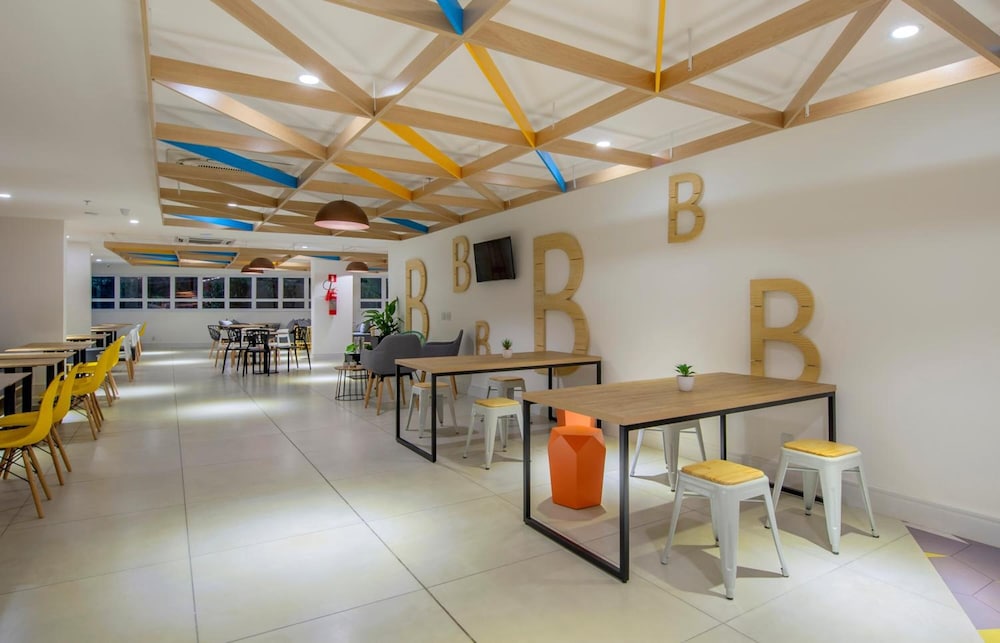 B&B Hotels Rio de Janeiro Norte 37/56