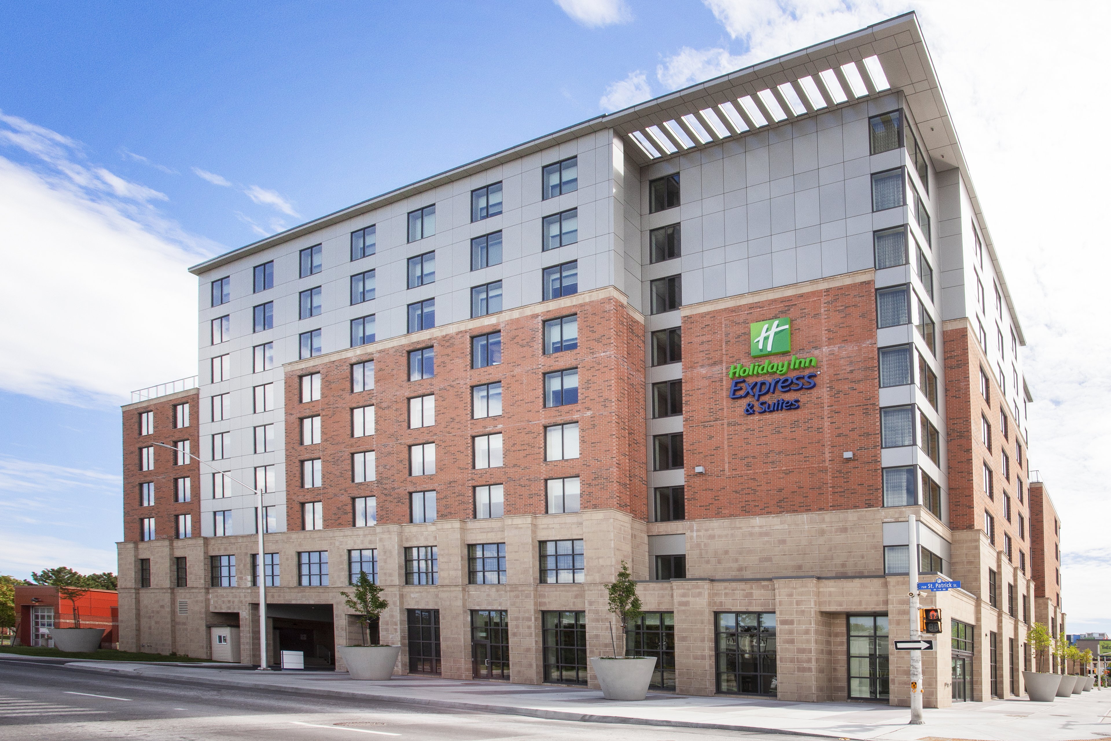 Holiday Inn Express And Suites Ottawa Downtown East 10/78