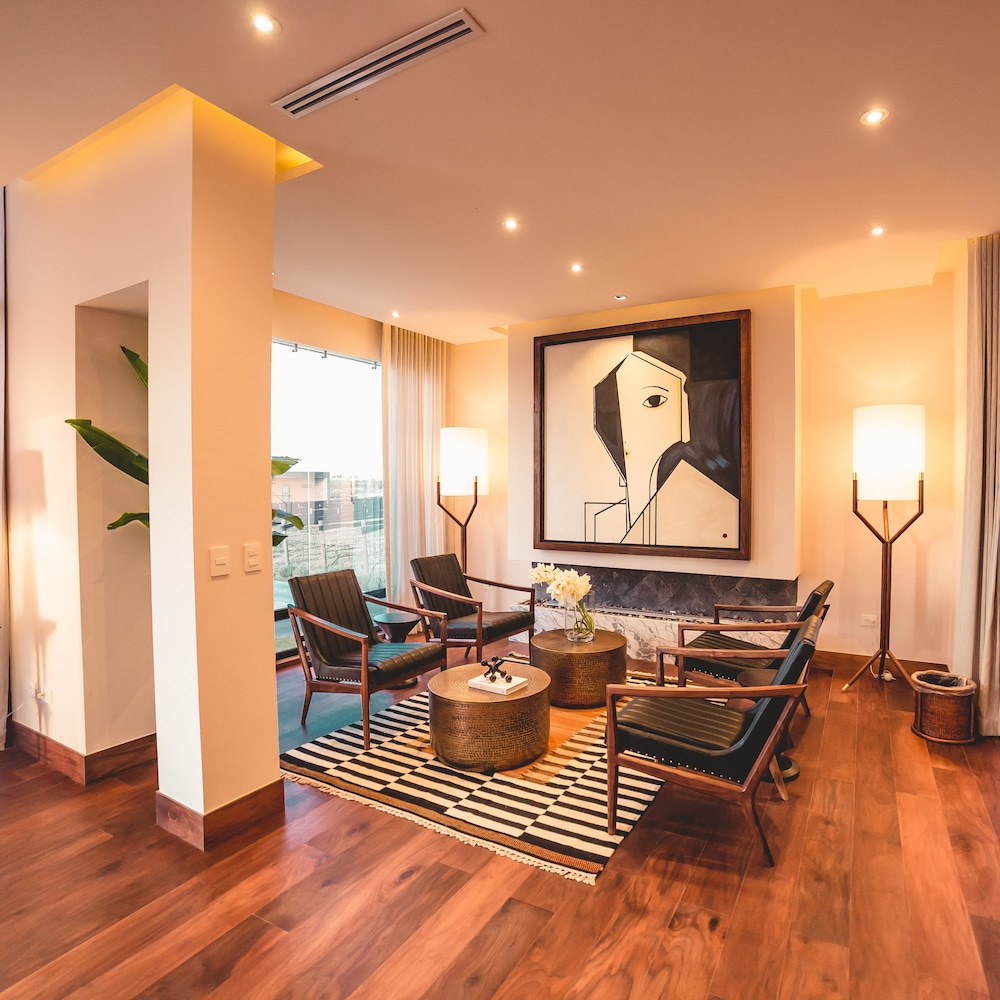 Hotel Tres Raices 31/55