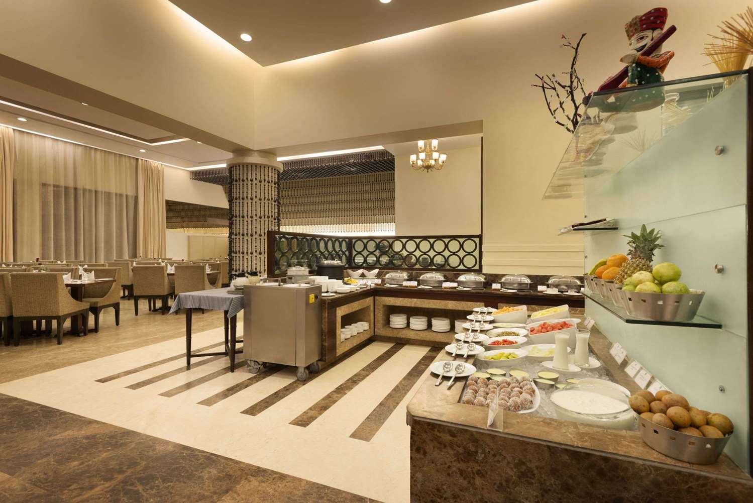 Ramada by Wyndham Udaipur Resort and Spa 14/28