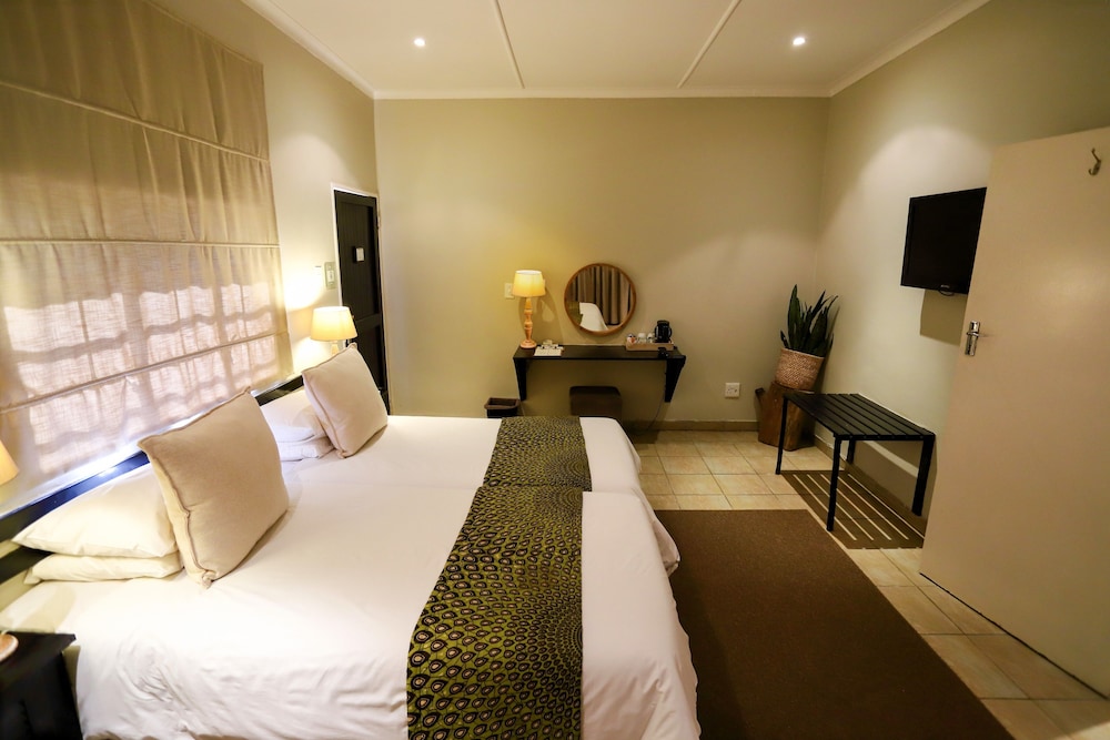 Mantenga Lodge 18/50