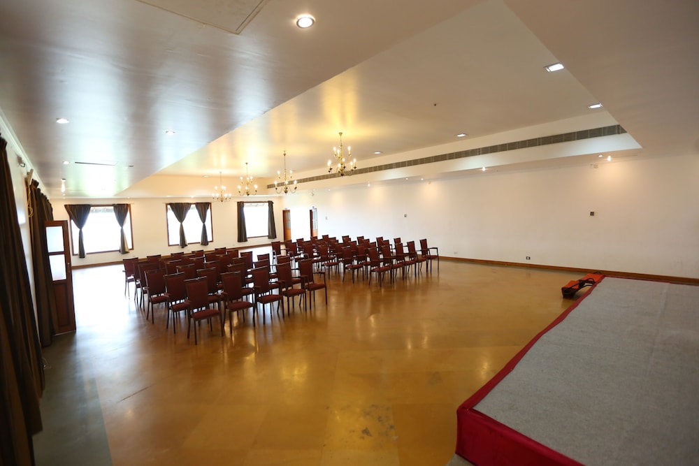 Le Pondy Resort 33/50